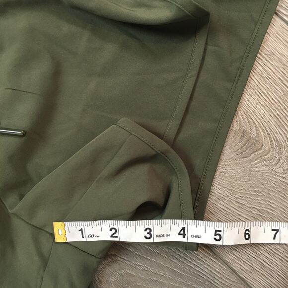 NWT Hurley Green Shorts Floral Woman Size Large - Picture 7 of 8